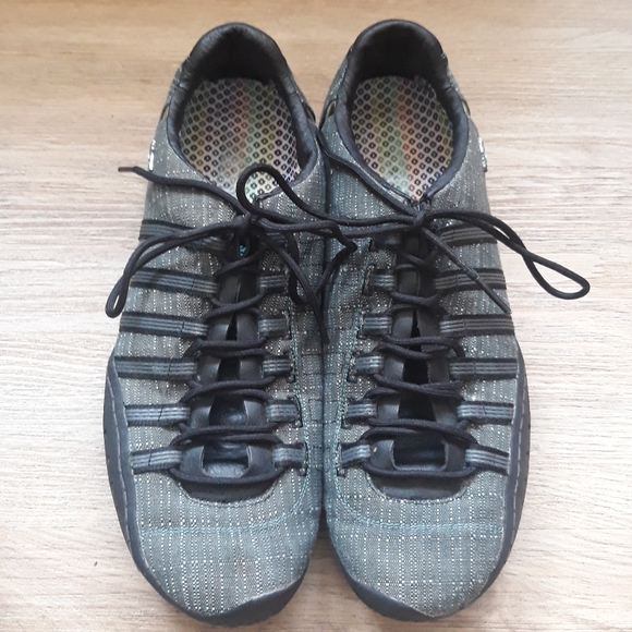 Michelle K Sport Textile Lace Up Sneakers - Size 11 Black/Gray - Picture 6 of 12